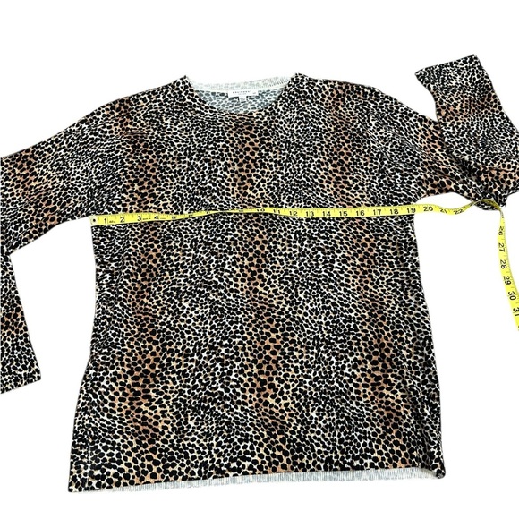 Equipment Femme Sweater Leopard Cheetah Animal Print 100% Wool Women's Size S - Picture 7 of 10
